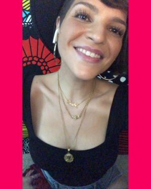 Paola Lázaro Instagram - I had such a good time with some of the cast on Saturday 🔥 Thank you @foglersfictions my soul needed that. This smile is proof of that.💃🏻 #twd #twdfamily