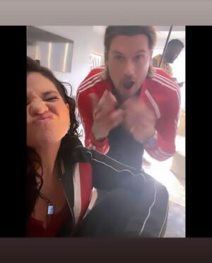 Paola Lázaro Instagram - @nickzano bringing some joy to our 🌎 2022 #bts #obliterated 

#Obliterated #ObliteratedNetflix #Netflix #HechosPolvo #Explosivos #Sptv #SonyPictures #Netflixandchill #NetflixBrasil #Gomez #McKnight #2022 #lasvegas #NetflixEspaña #bts #behindthescenes #lasvegas #NetflixLatam #Actress #Actor #ActorLife #cobrakai #AngelaGomez #ChadMcknight #PrincessTWD #TWD #TWDFamily #PuertoRican #🇵🇷