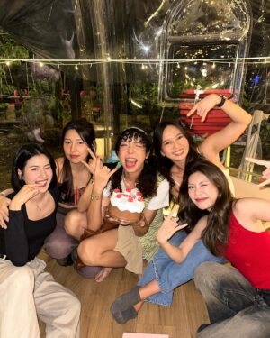 Paparwadee Chansamorn Instagram - 🎠💕👯‍♀️✨