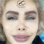 Parisa Roshani Instagram - ميتوني به من اعتماد كني براي زيبايي صورتت؟ 🥰 اسم متد :پريسا خانوم🤪