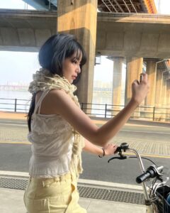Actress Park E-hyun HD Instagram Photos and Wallpapers November 2023