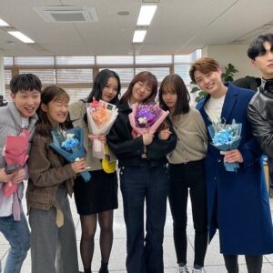 Park Kyung-hye Instagram - 지금까지 #간떨어지는동거와 함께 해주셔서 감사합니다😍😍 사진으로 다 담을 수 없는 우리 추억 뽀에버❤️