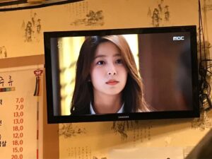 Park Se-young Instagram - 본방사수중~~~~~>_<
#돈꽃