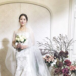 Park Se-young Instagram - 지금 막 방송이 시작되었습니다 :)
#돈꽃 #나모현 #박세영 #방송시작
#봐주실거죠 #함께봐용>_<