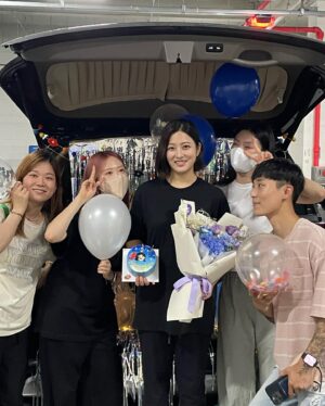 Park Se-young Instagram - 오늘이 #멘탈코치제갈길 마지막방송이에요~ 

그동안 보신 방송들이 
이렇게 모두가 함께한 날들이 모여서 만들어졌습니다!!

작가님 감독님 스탭분들 배우분들 모두 모두 정말 고생 많으셨습니다!!!!👏👏

그리고 너무너무 고마운 우리승하팀❤️

헤메스매의 노력으로 매일 승하가 만들어진답니다😄👏

너무 수고 많았고 정말 고마워💕

#너네와함께라서행복했어❤️
#내가어딜가든따라오는우리팀🧡
#무뚝뚝한나에게사랑듬뿍준우리팀💛