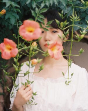 Park Seo-yeon Instagram - @ohongsi____ 🌺