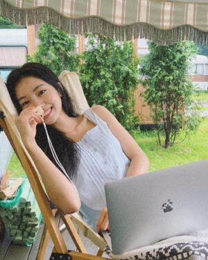 Park Seo-yeon Instagram - 🌿