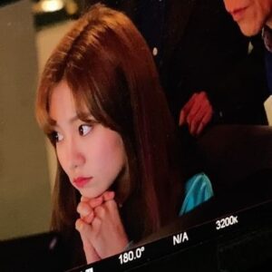 Park Seo-yeon Instagram - 아름이 추어 .. 탕 ..
#지금부터쇼타임 #아름