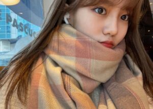 Park Seo-yeon Instagram - 