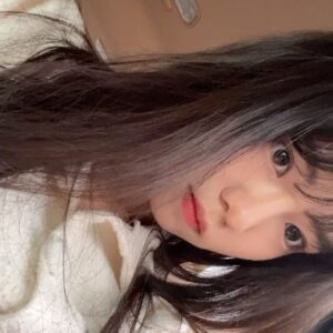 Park Seo-yeon Instagram - 