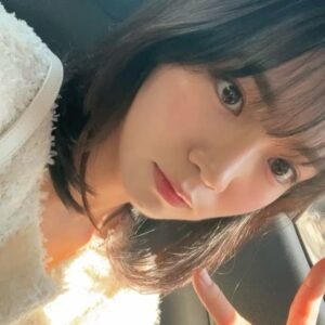 Park Seo-yeon Instagram - 😖