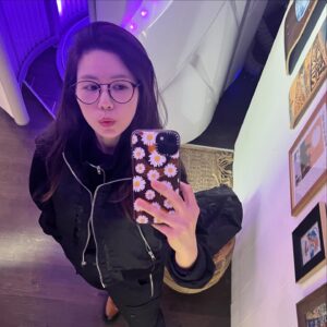 Park Si-eun Thumbnail - 3.5K Likes - Top Liked Instagram Posts and Photos
