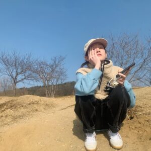 Park Bo-ram Instagram - 건강하세요 행복하세요 뿅 😝