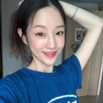 Park Bo-ram Instagram - 더위조심.. 😵‍💫