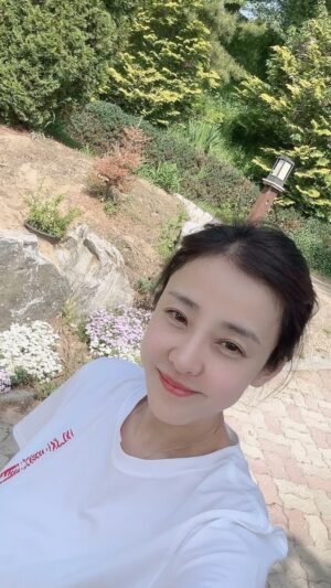 Park Eun-hye Instagram - 오늘도 좋은 하루 보내세요~~💕💕