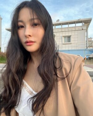 Park Gyu-ri Thumbnail - 8.8K Likes - Most Liked Instagram Photos