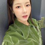 Park Ha-na Instagram - 💚