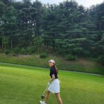 Park Ha-na Instagram - ⛳️