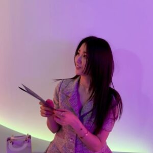 Park Ha-seon Instagram - @vancleefarpels Time, Nature, love
-2024. 4. 14