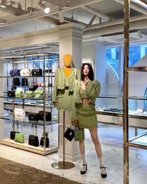 Park Ha-seon Instagram - spring🌱