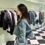 Park Ha-seon Instagram - 푸라닥 끝 봄에 LALA랜드서 만나요🤗
