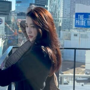 Park Ha-seon Instagram - 경칩🐸인데 나만 추워요?!!!!!!!!!!!!