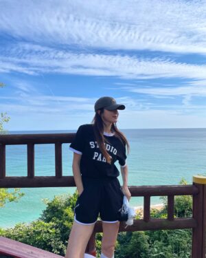 Park Han-byul Instagram - 하늘 진짜😍