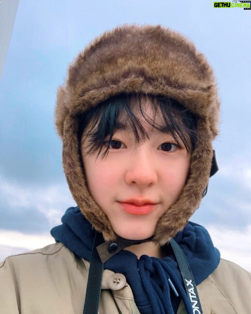 Park Hye-su Instagram - 아성언니가 사준 모자 자랑하는 찐빵떠기