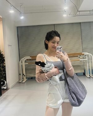 Park Ji-hyun Instagram - 