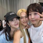 Park Ka-hi Instagram - 양파언니~ 노래해줘서 고마워요~~ @yangpa_official 반가운 얼굴들 모이니 내 마음 부자였던.. 바람 살랑부는 노들섬에서 치킨과 떡볶이로 마무리하며 너무너무 너어어무 좋았던 어제 밤💛💛💛 오눌도 콘써투 잘해요 언니~!! 🙌🏻🙌🏻🙌🏻