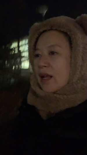 Park Mi-sun Instagram - 밥 먹고  동네 산책 

새해  건강 결심  실천 중 

걸으면  안보아던 것들이  보여요