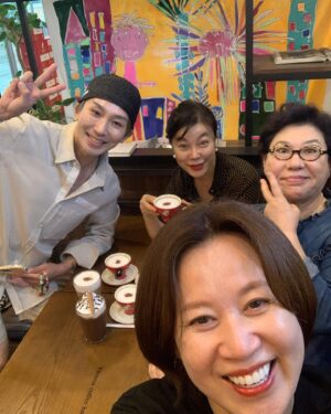 Park Mi-sun Instagram - 수다코드가  잘 맞는  ㅎㅎ 
.
#양희은#최화정 #김호영