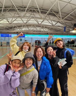 Park Mi-sun Instagram - 이  조합  실화입니까? 

개그우먼  단체여행 ㅎ  방송이 아닌  철저하게  놀러  가요 

행복합니다 

껴줘서  고마워  동생들아 

#조혜련 #심진화 #신봉선 #이은형 #김혜선 #김승혜 #나트랑수호천사 #수학여행