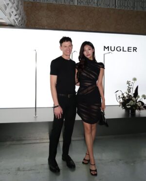 Park Se-jeong Instagram - @muglerofficial X @10corsocomoseoul 
Mugler pop-up opening in Seoul🖤

#mugler