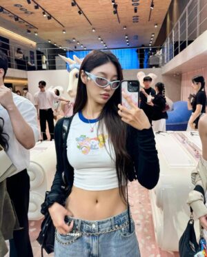 Park Se-jeong Instagram - @gentlemonster X @jennierubyjane
✧˚⋆ ˖ ࣪  Capybara heaven⋆｡ْ.·˖*·⑅♡🎀🧴🧼🫧
