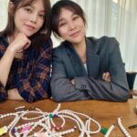 Park Si-yeon Instagram – 엠쥬와 행복한 작업💫
기대해주세요💜💜💜