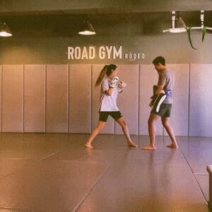 Park Ye-eun Instagram - 다 부셔 버리겠다 💪🏻💪🏻💪🏻 #boxing #roadgym