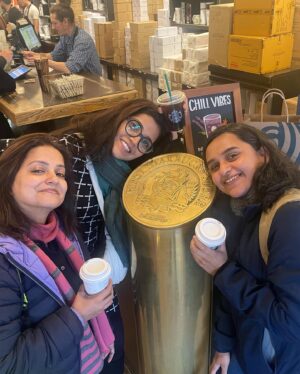 Parna Pethe Instagram - Seattle Airdrop 🌷

Thankyou @seattlemaharashtramandal 🙂

.. 
pc @ninad.limaye @patkarjayesh22 @muktabarve @kadambarik13 🤍