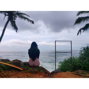 Parvathy Arun Instagram - ❤

📸 @distantperspective 🥰

#nature #beach #love