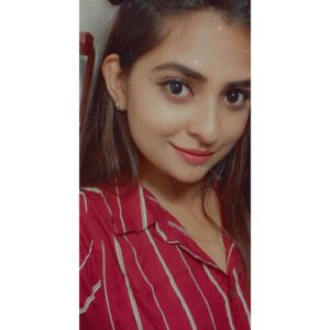 Parvathy Arun Instagram - #selfie 🥰🥰🥰😘😘😘