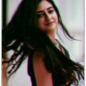 Parvathy Arun Instagram - 🥰🥰Again 😂🏃‍♀️ 

#saree #indian