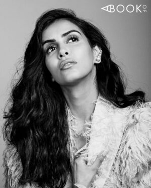 Parveen Kaur Instagram - barn’s burnt down / now / i can see the moon