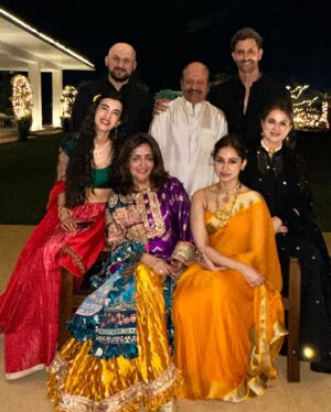 Pashmina Roshan Instagram - Happy Diwali! Wishing you all love and so much light ✨🪔