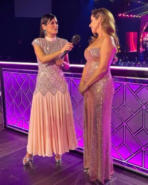 Pastora Soler Instagram - Resumen de una semana apasionante!!!! 
Era emocionante recibir los @latingrammys en mi tierra, en mi Sevilla, pero la semana ha resultado ser mucho más divertida de lo q esperaba! 
🤭☺️🫶😍😅

#music #Sevilla #celebracion #latungrammy #amigas