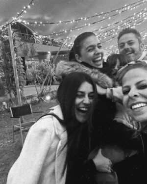 Pastora Soler Instagram - La Semana Santa más peculiar de todas las que he vivido.. pero lo importante es disfrutar de los momentos y han sido muchos y muy especiales! 

Gracias vida!!!! 🤍🤍🤍 

#vueltaalarutina #semanasanta24 #familia #amigos