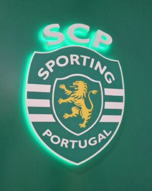 Patrícia Mamona Instagram - Conquistamos o topo!! Spooooorting 💚💚💚

#campeões #sporting