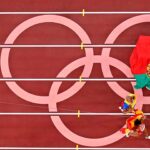 Patrícia Mamona Instagram - 🥈Um Sonho tornado realidade🥈 ✨ @tokyo2020 🇵🇹🇵🇹🇵🇹 💪🏾💪🏾 A prata é nossa 💪🏾💪🏾 🇵🇹🇵🇹🇵🇹🇵🇹 Por detrás de um grande atleta está sempre um grande treinador 🙏🏽 Obrigada “José” @coachuvajumps ❤️💛💚 Valeu e vai continuar a valer a pena o trabalho que construímos ao longo destes 20 anos 👊🏾 #teamuva #teamportugal Ps: Obrigada pelas mensagens 💛 que têm deixado mas está muito difícil gerir estas emoções todas ☺️😘 #olympics #medalist #tokyo #triplejump #jump #athlete