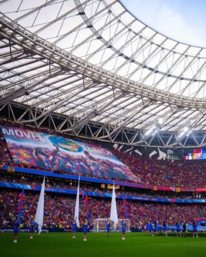 Patri Guijarro Instagram - ¡QUÉ LOCURA! 🤩
Fue increíble todo lo que vivimos el sábado. 
Gracias a todos los culers, sin duda fue un día inolvidable. 

SOMOS CAMPEONAS DE TODO 🏆💙❤️