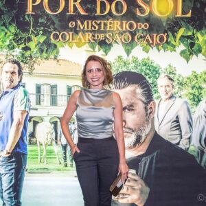 Patrícia Tavares Instagram - Estreia dia 3 de Agosto  Pôr do Sol  O Mistério do colar de S. Cajó  @coyotevadio  E é Épico !