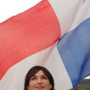 Patricia De Leon Instagram - Sigue siendo única, bella, verde mi Panamá!!! MIS RESPETOS y ADMIRACIÓN para todo Panamá!!!
.🇵🇦🇵🇦🇵🇦🇵🇦🇵🇦🇵🇦🇵🇦🇵🇦🇵🇦🇵🇦🇵🇦
Se ha demostrado que cuando el pueblo Panameño se une para defender su tierra, no hay ley, político, dinero, corrupción que pueda con el…. NO a la MINERÍA, NO a permitir que nos roben y destruyan nuestra mayor r riqueza. Y vienen la elecciones mi gente, vayamos todos a votar, inteligentemente. 
.
#vivapanama #panama #noalamineria #mynameismama